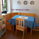 City-ferienwohnungen-dresden - Zentral Gelegen Im Haus Louisenstrasse 11 - Dresden-neustadt Appartement