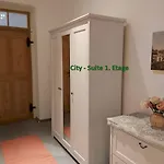 Appartement City-ferienwohnungen-dresden - Zentral Gelegen Im Haus Louisenstrasse 11 - Dresden-neustadt