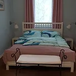Apartamento City-ferienwohnungen-dresden - Zentral Gelegen Im Haus Louisenstrasse 11 - Dresden-neustadt *