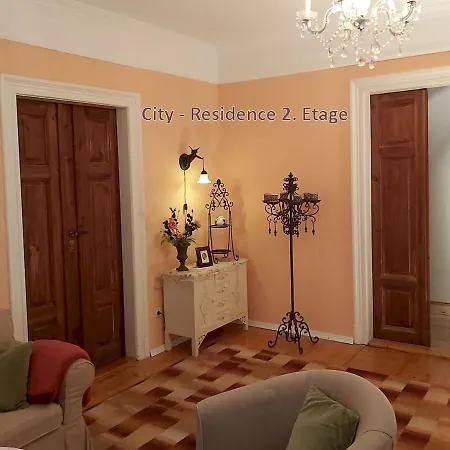 City-ferienwohnungen-dresden - Zentral Gelegen Im Haus Louisenstrasse 11 - Dresden-neustadt *