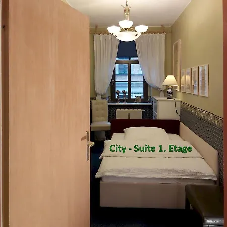 City-ferienwohnungen-dresden - Zentral Gelegen Im Haus Louisenstrasse 11 - Dresden-neustadt * Drezda