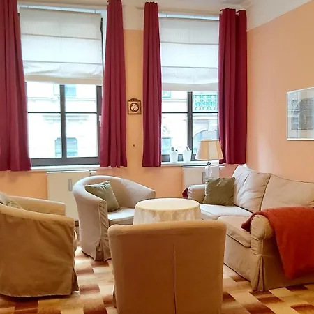 City-ferienwohnungen-dresden - Zentral Gelegen Im Haus Louisenstrasse 11 - Dresden-neustadt