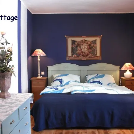 City-ferienwohnungen-dresden - Zentral Gelegen Im Haus Louisenstrasse 11 - Dresden-neustadt