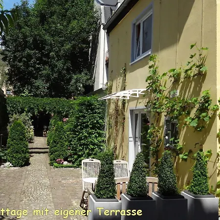 Appartamento City-ferienwohnungen-dresden - Zentral Gelegen Im Haus Louisenstrasse 11 - Dresden-neustadt Dresda