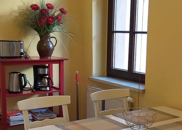 City-ferienwohnungen-dresden - Zentral Gelegen Im Haus Louisenstrasse 11 - Dresden-neustadt *