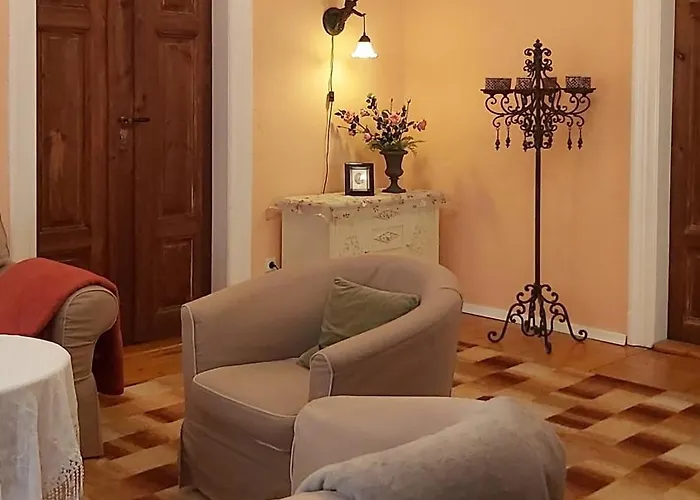 Apartman City-ferienwohnungen-dresden - Zentral Gelegen Im Haus Louisenstrasse 11 - Dresden-neustadt