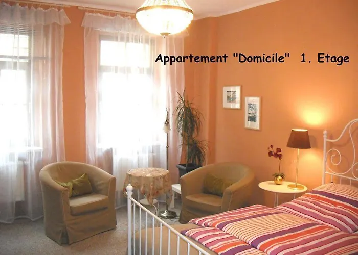 City-ferienwohnungen-dresden - Zentral Gelegen Im Haus Louisenstrasse 11 - Dresden-neustadt Apartman