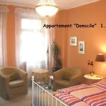City-ferienwohnungen-dresden - Zentral Gelegen Im Haus Louisenstrasse 11 - Dresden-neustadt Apartamento