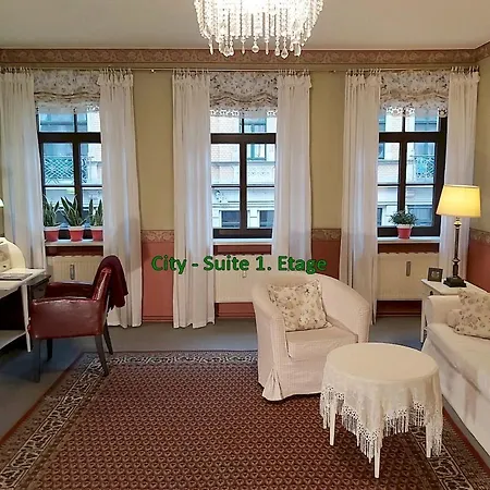 City-ferienwohnungen-dresden - Zentral Gelegen Im Haus Louisenstrasse 11 - Dresden-neustadt Apartament Drezno