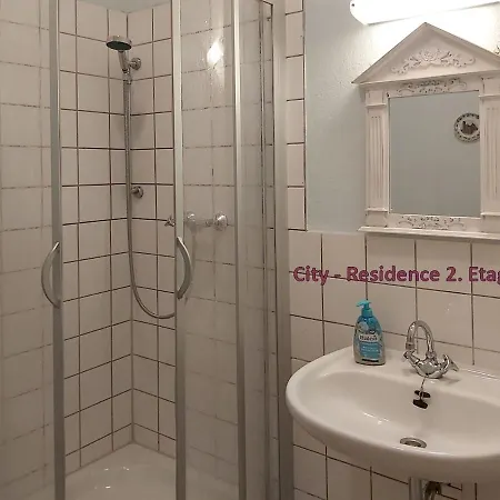 City-ferienwohnungen-dresden - Zentral Gelegen Im Haus Louisenstrasse 11 - Dresden-neustadt Apartament