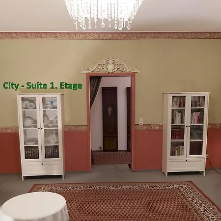 City-ferienwohnungen-dresden - Zentral Gelegen Im Haus Louisenstrasse 11 - Dresden-neustadt Apartament Drezno