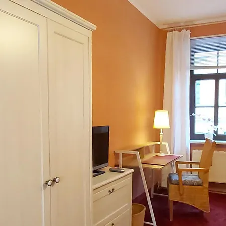 City-ferienwohnungen-dresden - Zentral Gelegen Im Haus Louisenstrasse 11 - Dresden-neustadt Apartament Drezno