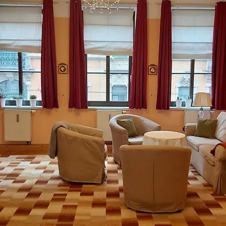 City-ferienwohnungen-dresden - Zentral Gelegen Im Haus Louisenstrasse 11 - Dresden-neustadt Drezno