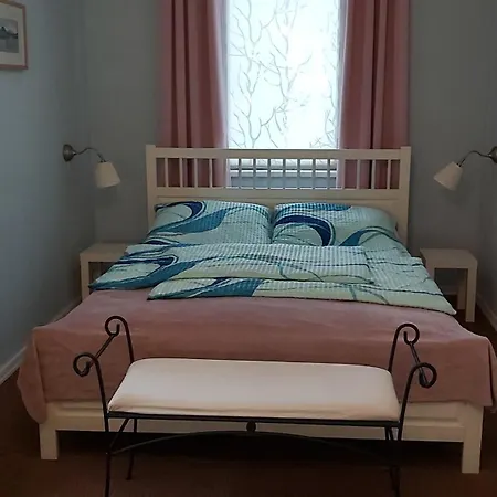 Apartament City-ferienwohnungen-dresden - Zentral Gelegen Im Haus Louisenstrasse 11 - Dresden-neustadt *