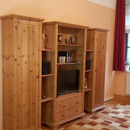 City-ferienwohnungen-dresden - Zentral Gelegen Im Haus Louisenstrasse 11 - Dresden-neustadt * Drezno