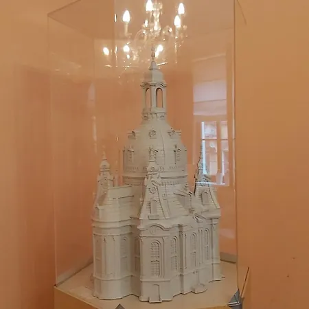 Apartamento City-ferienwohnungen-dresden - Zentral Gelegen Im Haus Louisenstrasse 11 - Dresden-neustadt Dresde